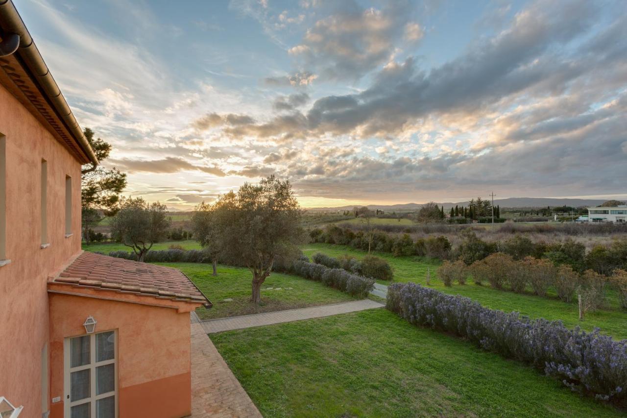 Residence La Beccanina Scarlino Buitenkant foto